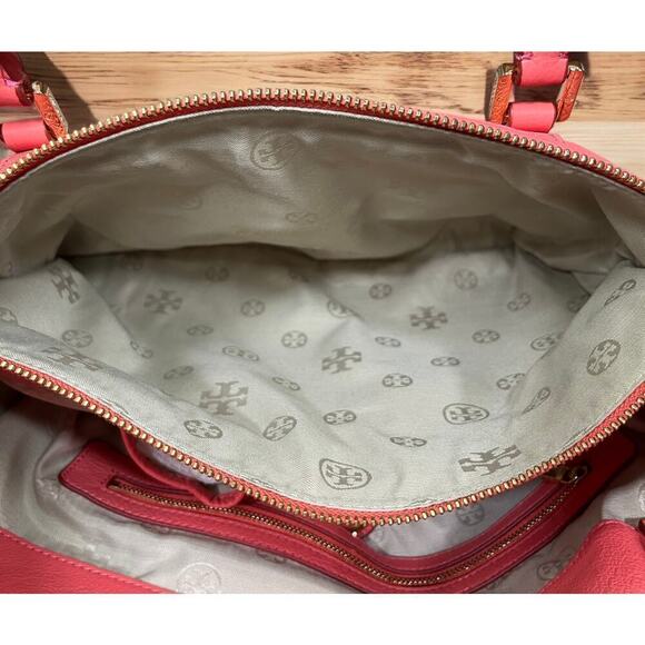 Tory Burch Amanda Pebble Leather Double Zip Tote Bag - Picture 6 of 13